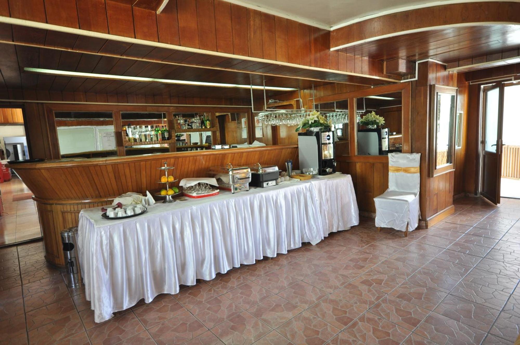 Hotel Dobrogea Constanţa Restaurante foto